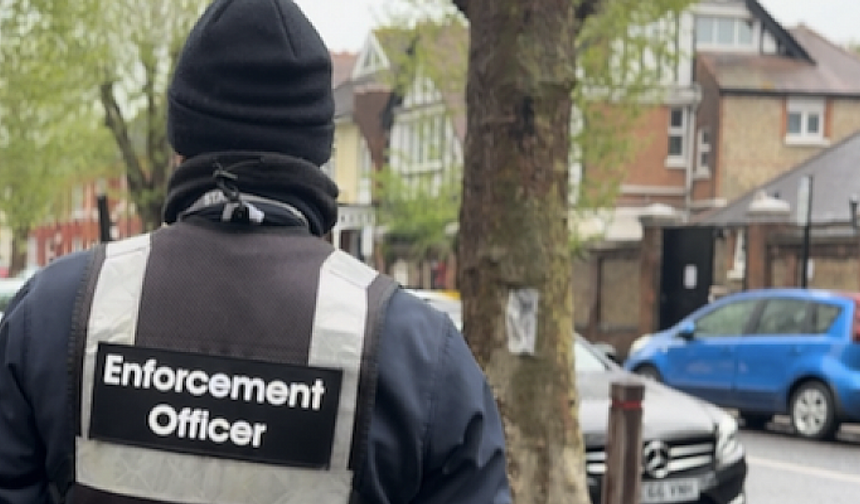Enforcement activity took place in Palmers Green as Enfield Council joined forces