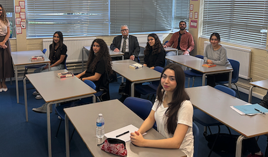 Hornsey Atatürk School Rings in the New Academic Year in London