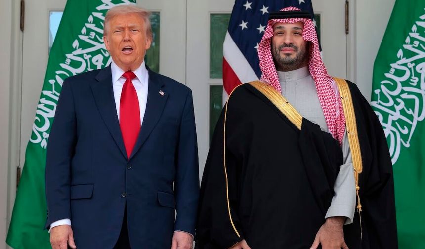 Trump Approves Nuclear Deal With Saudi Arabia
